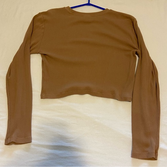 TNA size Large brown cropped long sleeve - Picture 4 of 4